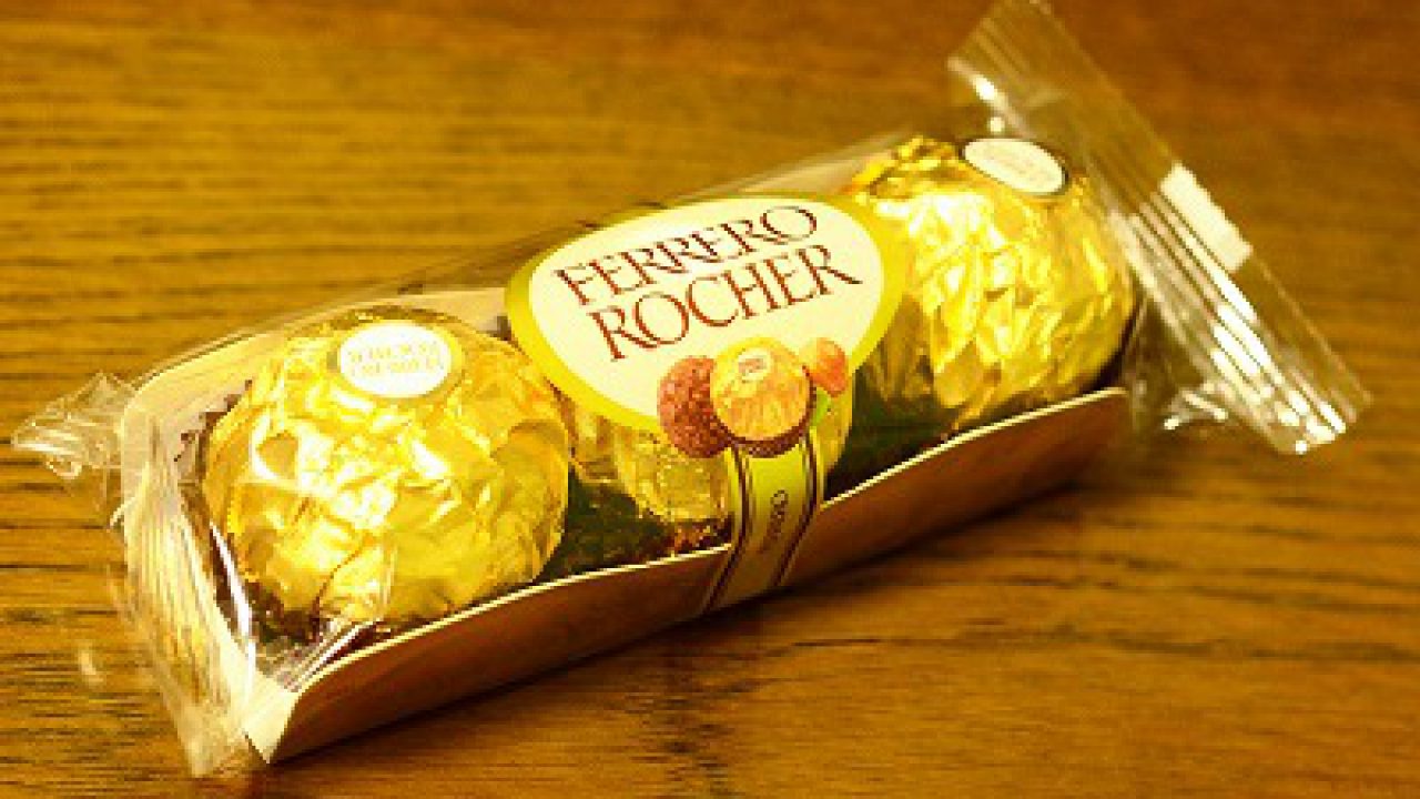 バレンタインデーの新定番 Ferrero フェレロ ロシェがおいしい Akiyosblog